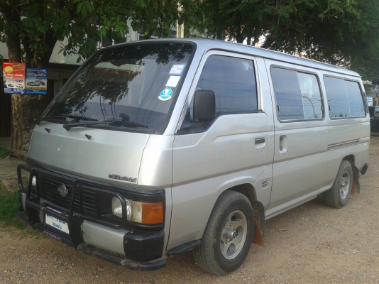 ขายรถตู้ NISSUN URVAN ปี 1992 เครื่องดี แอร์เย็น รถสวยใช้งาน พร้อมโอน พร้อมใช้งาน....