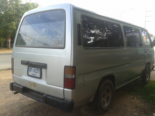 ขายรถตู้ NISSUN URVAN ปี 1992 เครื่องดี แอร์เย็น รถสวยใช้งาน พร้อมโอน พร้อมใช้งาน....