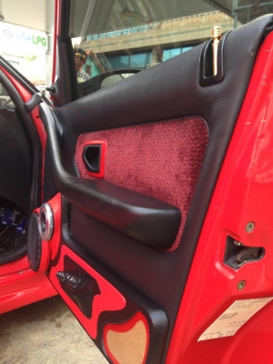 ขายหรือแลก เปอร์โย 306 5ประตู สวยที่สุดในเว็บสภาพนี้คันเดียวในไทยทำหมด