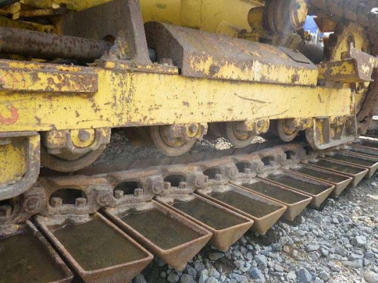 Komatsu D20P-7E ช.ม 2,298 เก่านอกพร้อมใช้ สวยสภาพเดิม