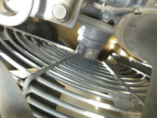 Komatsu D20P-7E ช.ม 2,298 เก่านอกพร้อมใช้ สวยสภาพเดิม