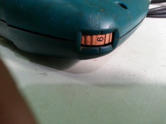 เลื่อยจิ๊กซอร์ยี่ห้อmakita รุ่น 4323 สภาพพร้อมใช้งานครับ