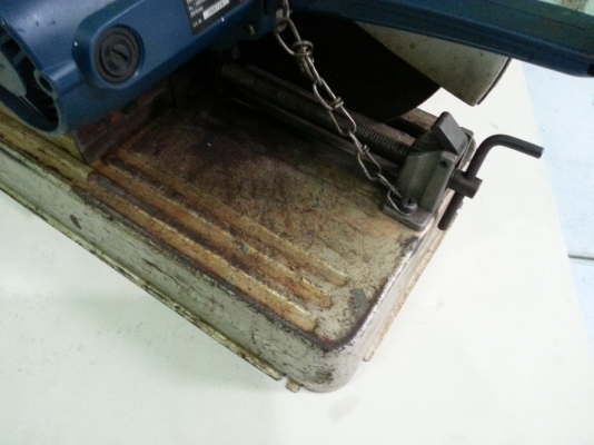 แท่นตัดไฟเบอร์ยี่ห้อ ryobi รุ่น c 3560 พร้อมใช้งานครับ