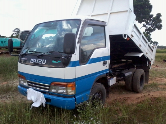 ขายรถหกล้อ ISUZU ดั๊มเล็ก3คิว หัวใหม่ดั๊มใหม่