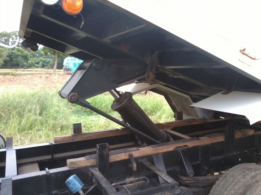 ขายรถหกล้อ ISUZU ดั๊มเล็ก3คิว หัวใหม่ดั๊มใหม่ ขายรถหกล้อ ISUZU ดั๊มเล็ก3คิว หัวใหม่ดั๊มใหม่