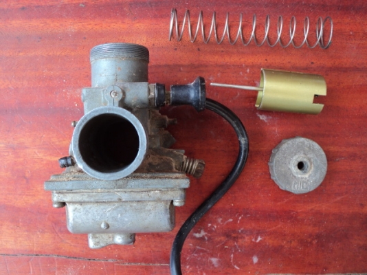 ขาย คาร์บูร์ yamaha RXZ 350 บาทพร้อมส่ง