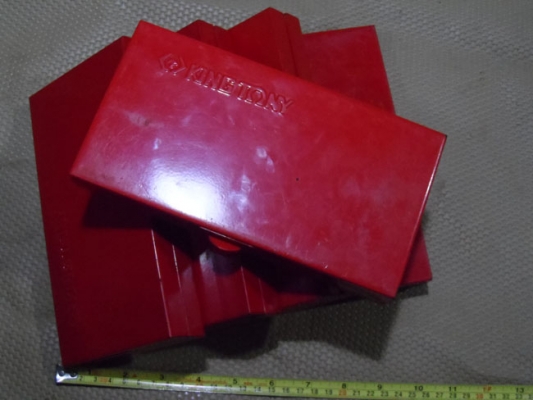 ปรับราคาเลยครับ กล่่องใส่เครื่องมือเอนกประสงค์ (จิ๋วๆ)