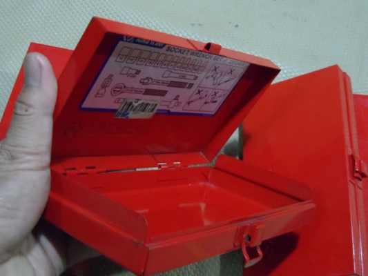 ปรับราคาเลยครับ กล่่องใส่เครื่องมือเอนกประสงค์ (จิ๋วๆ)