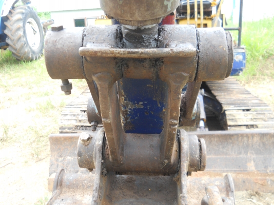 ขายแบ็คโฮKOMATSU PC40-3พร้อมใช้ปั๊มแรงทำงานทั้งวันไม่มีโหลด