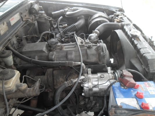 กระบะตู้ทึบพร้อมหากิน