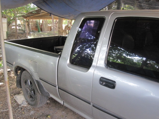 ขายกระบะ โตโยต้า ไมตี้แค๊ป เบนซิน 1 JZ พร้อมใช้งาน