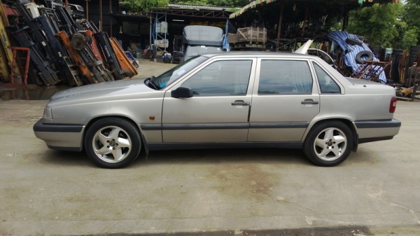 ขายถูกๆ VOLVO 850 GLE option ครบ รถผู้หญิงใช้งานมาน้อยมาก 89000 กม.