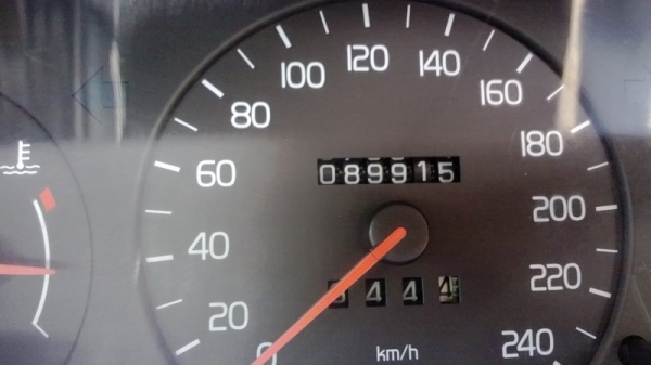 ขายถูกๆ VOLVO 850 GLE option ครบ รถผู้หญิงใช้งานมาน้อยมาก 89000 กม. ขายถูกๆ VOLVO 850 GLE option ครบ รถผู้หญิงใช้งานมาน้อยมาก 89000 กม.