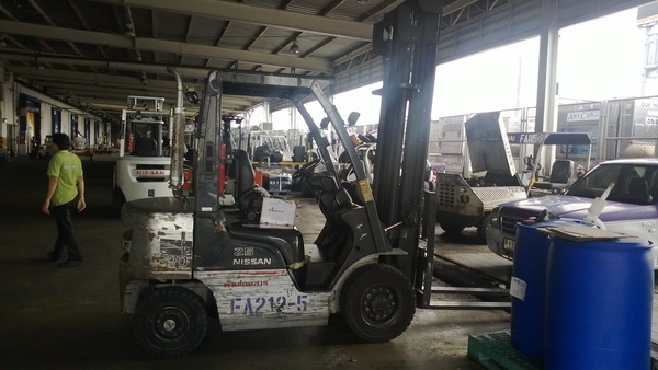 รถยกนิสสัน 2.5 ตัน เสาสูง 4 เมตร เครื่องดีเซล เกียร์ออโต้