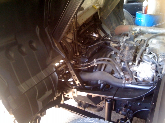 ขายหกล้อ FUSO 6 ล้อ ช่วงยาว 6M. พร้อมกระบะคาร์โก้ FUSO ตัวใหม่ล่าสุด หัวเก๋งก้วาง เครื่องคอมมอนเรล 210 แรง ตัวใหม่ เทอร์โบ อินเตอร์คลูเลอร์ มี AIRBAG เบรคลม ABS แอร์ วิทยุครบ สภาพ 90 \% เรือนไมล์ดิจิตอน LED จอสี หัวเก๋งนิ่ม ช่วงล่างเสริมแหนบแล้วทั้งคัน ยาง