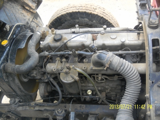 ขายรถบรรทุก6ล้อนิสสันUDช่วงยาวติดเครน3ตันเครื่อง165แรง6สูบใหม่ทั้งคันราคา895000บาทสนใจโทร0816426706