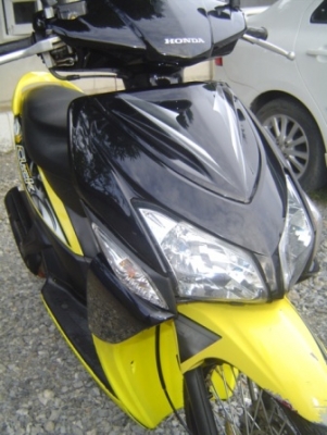 Honda Click สีสวย เครื่องดีมาก เดิม ๆ พร้อมใช้