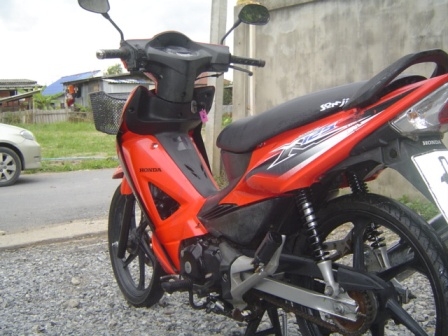 Honda Wave 125 X ล้อแม็ก สีสวยเครื่องดี ทะเบียนภาษีไม่ขาดต่อ