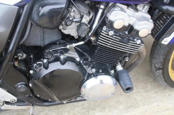 ขาย CB 400 เทค 1สรรพสามิตแท้ เครื่องดี   สีสวย แห้งๆ ปลายโยชิ เสียงมัน 93000