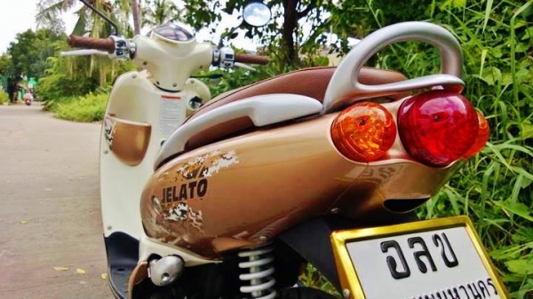 (หัวฉีด) Jelato 2012 ฟ้าดำ วิ่งน้อย ขายถูกๆ ต่อรองได้เป็นพันครับ (หัวฉีด) Jelato 2012 ฟ้าดำ วิ่งน้อย ขายถูกๆ ต่อรองได้เป็นพันครับ