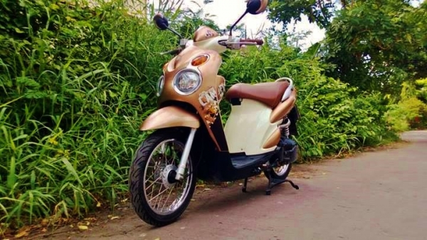 (หัวฉีด) Jelato 2012 ฟ้าดำ วิ่งน้อย ขายถูกๆ ต่อรองได้เป็นพันครับ (หัวฉีด) Jelato 2012 ฟ้าดำ วิ่งน้อย ขายถูกๆ ต่อรองได้เป็นพันครับ