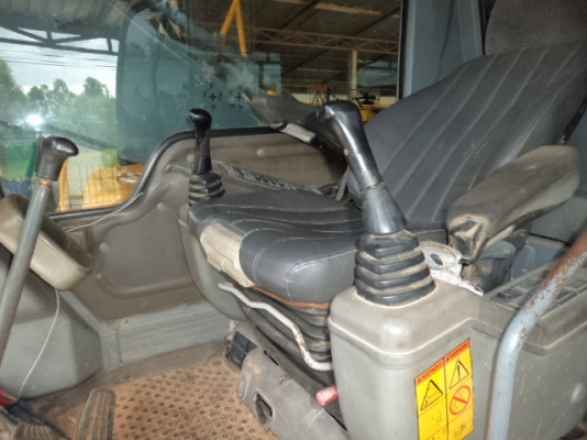 ขายรถแบ็คโฮ VOLVO-200 สภาพเดิมสวยๆ ราคาถูกๆ พร้อมใช้งานคับ