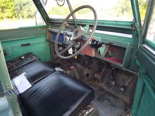 แลนด์โรเวอร์ พร้อมลุย ทะเบียนพร้อมโอน โฟล์วิล