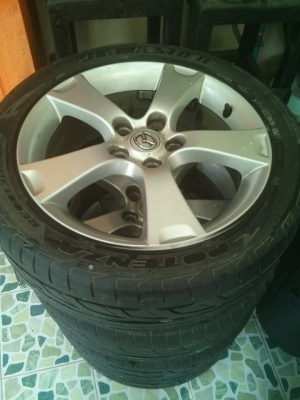 ขายแม็คเดิมพร้อมยาง Mazda 3 สภาพดี ยางยังนิ่ม ถอดเก็บไว้ไม่ได้ใช้