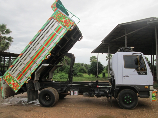 6 ล้อดัมพ์ ขายด่วน ต่อรองราคาได้