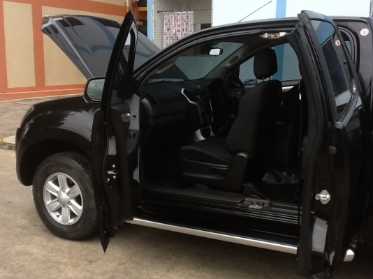 ISUZU All NEW ตัวHILANDER ปี2012 เครื่อง2500เกียร์ธรรมดารถสวยเดิมๆออกห้าง ขายถูกสุดๆ