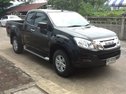 ISUZU All NEW ตัวHILANDER ปี2012 เครื่อง2500เกียร์ธรรมดารถสวยเดิมๆออกห้าง ขายถูกสุดๆ