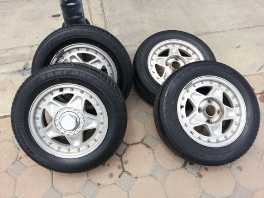 ขาย แ็ม็ก 14 นิ้ว 1 ชุด กว้าง 6 นิ้ว 4/100 ET 20 พร้อมยาง 185 65 R14 โทร 081-9429232