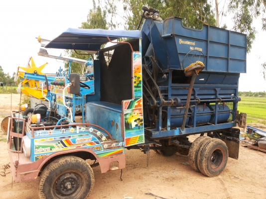 ขายรถอีแต๋น 6 ล้อ ติดตู้สีข้าว ต่อรองได้