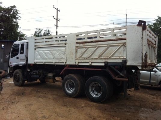 ขายISUZU DECA 270  ดั้มสามมิตร  มีระบบลากพ่วง  1650000