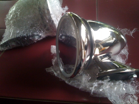 *ขายกระจกมองข้างเลนส์นูน ทรงกระสุน แบบขาสั้นติดประตู "TEX"ของใหม่นำเข้า มีคู่เดียว!!