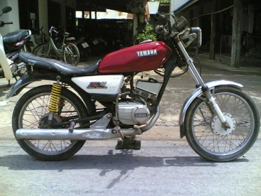 ขาย YAMAHA RXS ทะเบียน(ชุดโอนไม่ได้ตาม)เครื่องสมบูรณ์ยังแน่นๆอะไหร่ติดรถตามรูปขายตามสภาพ ขาย 5900 บาท