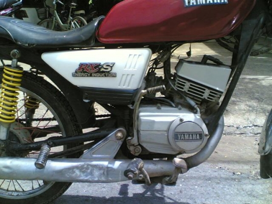 ขาย YAMAHA RXS ทะเบียน(ชุดโอนไม่ได้ตาม)เครื่องสมบูรณ์ยังแน่นๆอะไหร่ติดรถตามรูปขายตามสภาพ ขาย 5900 บาท