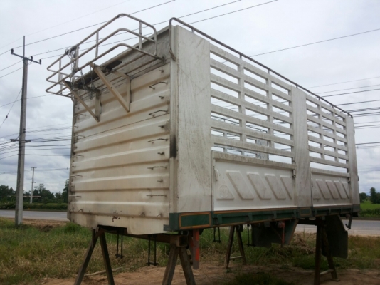 ขายกระบะล่องสามมิตรลอนเฉียงไม่ดั้ม