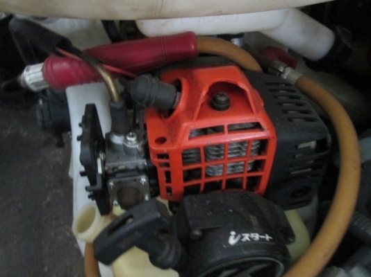 เลื่อยยนต์  เครื่องตัดหญ้า พ่นยา