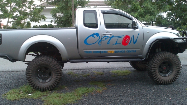 ขาย Nissan navara 4WD ขาย Nissan navara 4WD