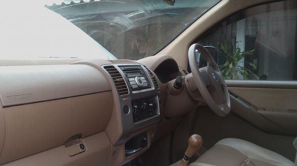 ขาย Nissan navara 4WD ขาย Nissan navara 4WD