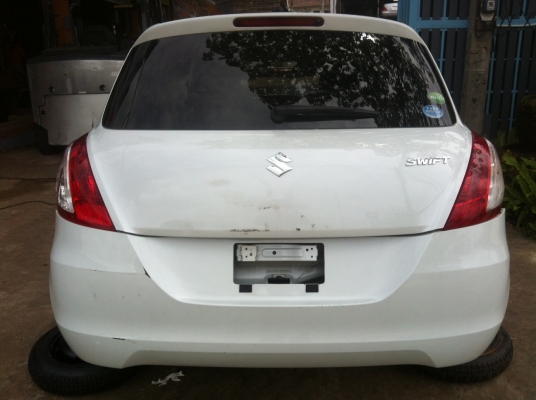 ขาย ท้ายรถตัด SUZUKI NEW SWIFT ( SPECS JAPAN )  5ประตู  พาร์ทแท้นำเข้าจากญี่ปุ่น!!!! ขอบคุณมากครับคุณธร  กทม.