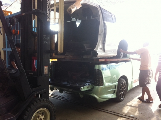 ขาย ท้ายรถตัด SUZUKI NEW SWIFT ( SPECS JAPAN )  5ประตู  พาร์ทแท้นำเข้าจากญี่ปุ่น!!!! ขอบคุณมากครับคุณธร  กทม.