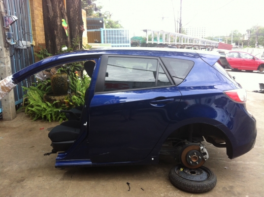 ขาย ท้ายรถตัด NEW MAZDA 3 ( SPECS JAPAN ) 5ประตู พาร์ทแท้นำเข้าจากญี่ปุ่น!!!! ไม่เคยใช้งานในเมืองไทย ขาย ท้ายรถตัด NEW MAZDA 3 ( SPECS JAPAN ) 5ประตู พาร์ทแท้นำเข้าจากญี่ปุ่น!!!! ไม่เคยใช้งานในเมืองไทย