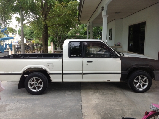 ขายมาสด้าธันเดอร์ พวงมาลัยเพาเวอร์ รถภาคเหนือแท้ๆ