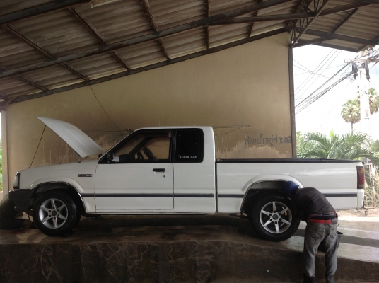 ขายมาสด้าธันเดอร์ พวงมาลัยเพาเวอร์ รถภาคเหนือแท้ๆ