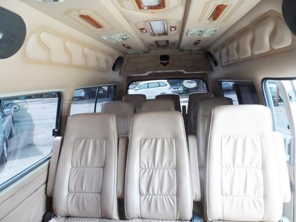 NISSAN URVAN GX 3.0 MT ปี 06 รถบ้านแท้ ใช้งานน้อย ดาวน์ 8,000 T.086-527-9533