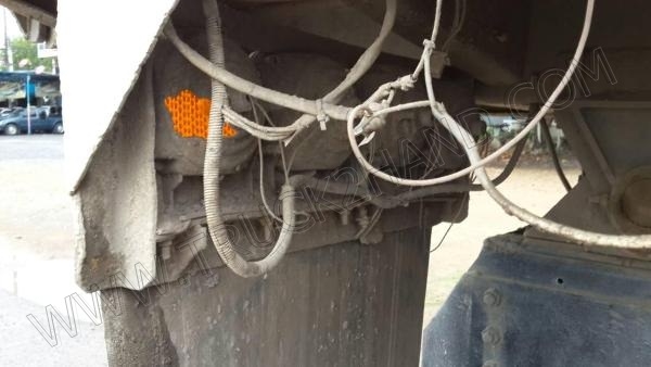 รถบรรทุก 10 ล้อดั๊มพ์ ยี่ห้อ MITSUBISHI รุ่น FN527M