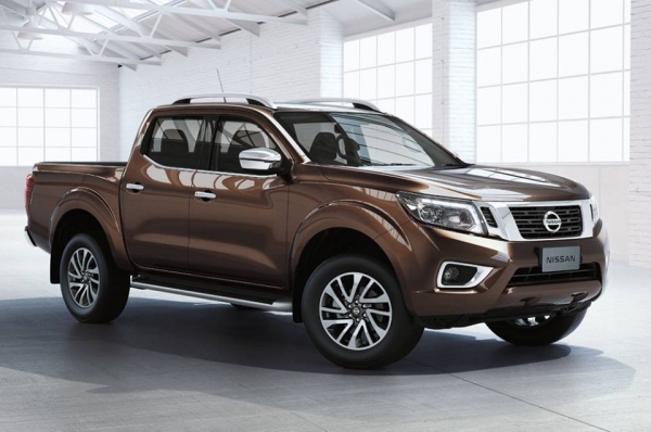 รับจอง นิสสัน นาวาร่า NP300 โทร.0863270387 นกค่ะ