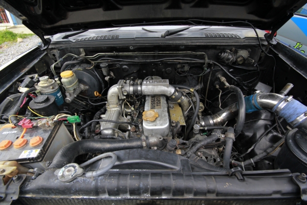 ลดราคาครับ ขาย NISSAN FRONTIER TD 27 TURBO  4WD